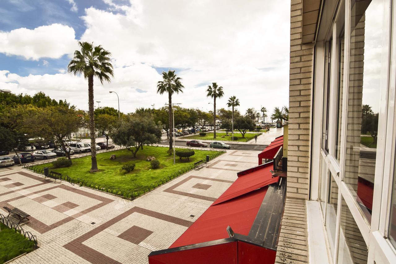 Letmalaga West Beach Екстериор снимка